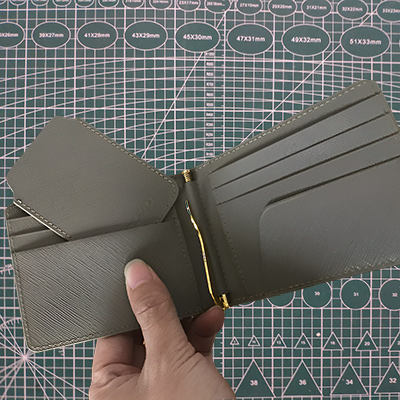VbusiL43 Volvo Money Clip Wallet